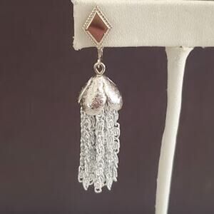 Vintage Sarah Coventry Chain Tassel Earrings Silver Tone Clip On‎ from 1960's